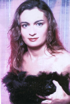 Date this happy Brazil girl Erineide from FORTALEZA B5369