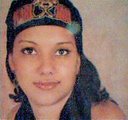 Date this pretty Brazil girl Veridiana from TRES LAGOAS B5387