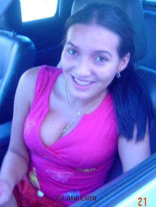 Date this athletic Brazil girl Ana from RONDONOPOLIS B5417
