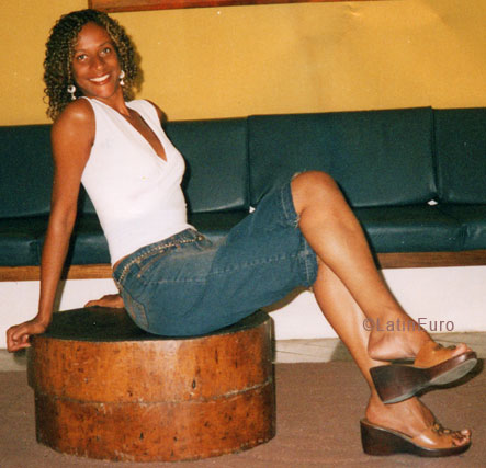 Date this cute Brazil girl Elizabeth from RIO DE JANEIRO B5454