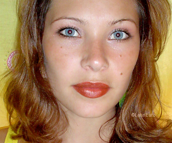 Date this gorgeous Brazil girl Danielle from SAO PAULO B5489