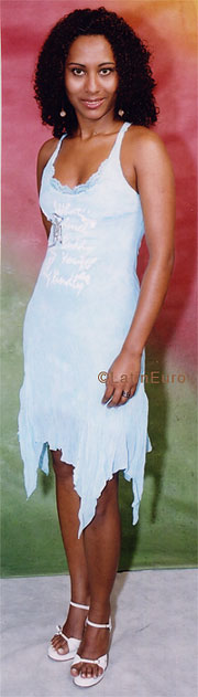 Date this happy Brazil girl Maria from SAO PAULO B5641