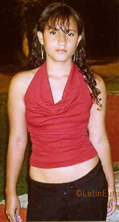 Date this hard body Brazil girl Maria from ITABIRA B5709