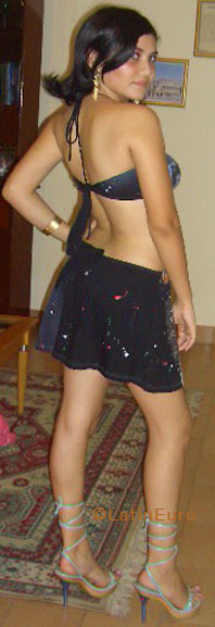 Date this lovely Brazil girl B5718 from IMPERATRIZ B5718