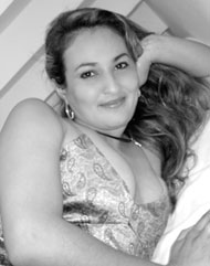 Date this fun Brazil girl Emilia from TAGUATINGA B5787