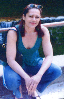 Date this delightful Brazil girl Yolanda from  B5827