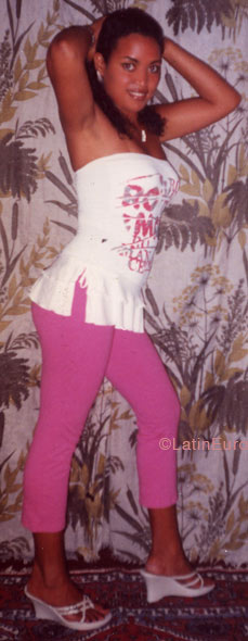 Date this attractive Brazil girl Erica from OLINDA B5848