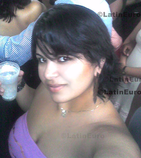 Date this stunning Brazil girl B586 from Taguatinga B586