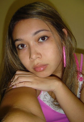 Date this happy Brazil girl Juliana from  B5937