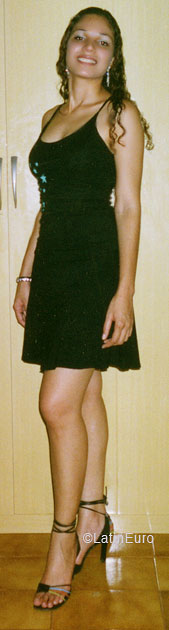 Date this good-looking Brazil girl Debora from PORTO VELHO B5957