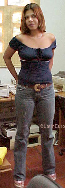 Date this voluptuous Brazil girl Ana from RECIFE B6033