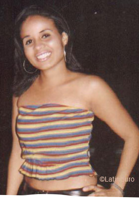Date this gorgeous Brazil girl Naiana from TERESINA B6055
