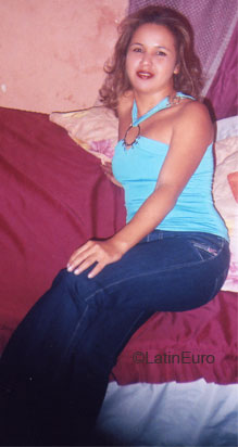 Date this athletic Brazil girl Euneuza from BRASILIA B6065