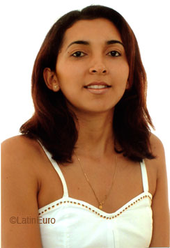 Date this happy Brazil girl Vanilde from BRASILIA B6125