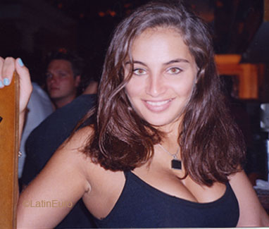 Date this georgeous Brazil girl Luciana from  B6152