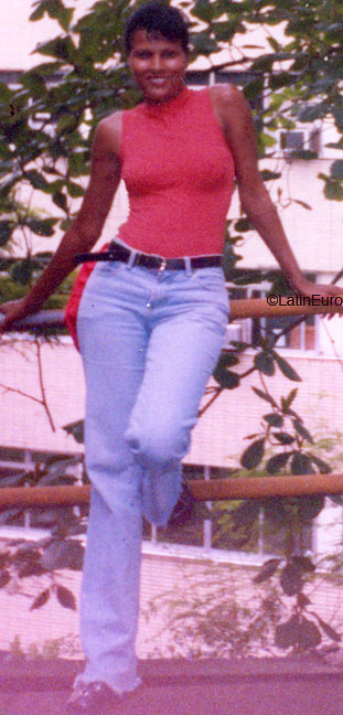 Date this hot Brazil girl Cristeane from BELFORD ROXO B6295