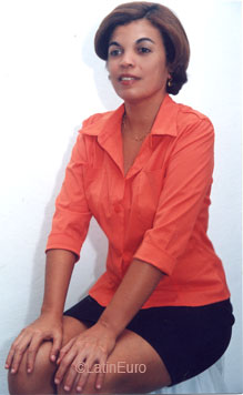 Date this attractive Brazil girl Eliane from MACEIO B6315