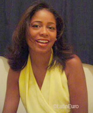 Date this young Brazil girl Girlane from BELO HORIZONTE B6320