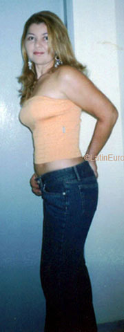 Date this athletic Brazil girl Paulla from NOVA MUTUM B6400