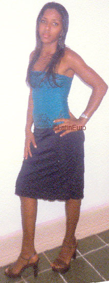 Date this delightful Brazil girl Valdilene from  B6456