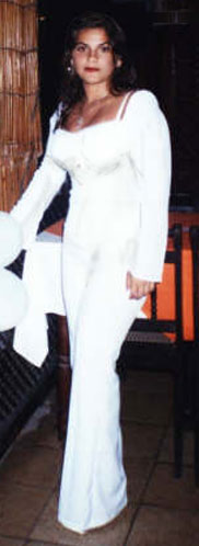 Date this voluptuous Brazil girl Aretha from MANAUS B6590