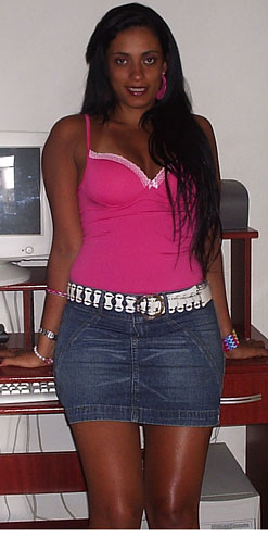 Date this hot Brazil girl Elaine from  B6770