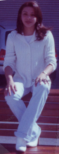 Date this voluptuous Brazil girl Marla from SAO PAULO B6821