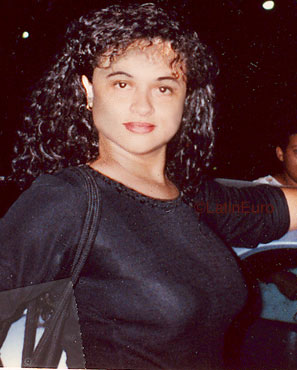 Date this hot Brazil girl Karine from MANAUS B7078