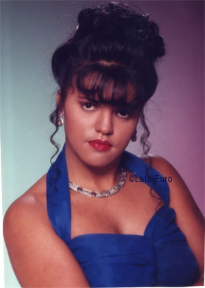 Date this lovely Brazil girl Rosana from ITUVERAVA B7102