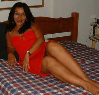 Date this young Brazil girl Vania from SALVADOR B7254