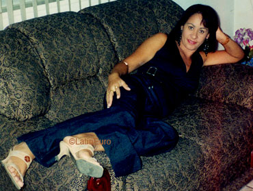 Date this hard body Brazil girl Dolores from GOIANIA B7293