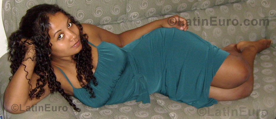 Date this good-looking Brazil girl Luciana from Sao Paulo B745