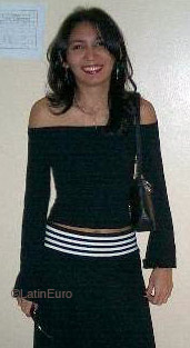 Date this gorgeous Brazil girl Ana from BRASILIA B7551