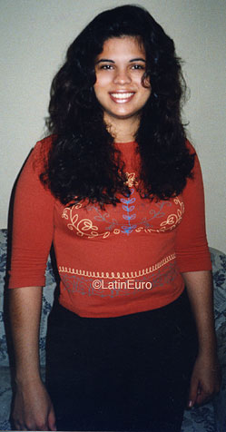 Date this exotic Brazil girl Carol from RIO DE JANEIRO B7576