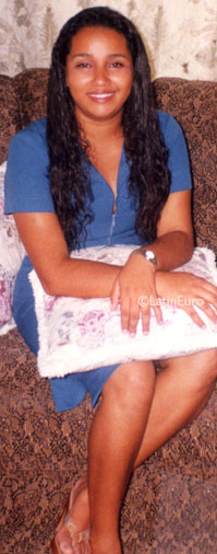 Date this attractive Brazil girl Elaine from QUADRA B7612