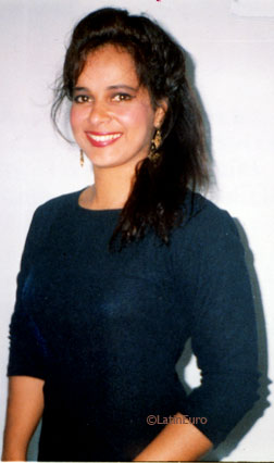 Date this hot Brazil girl Angela from  B7683