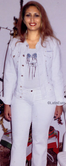 Date this attractive Brazil girl Jackeline from MANAUS B7860