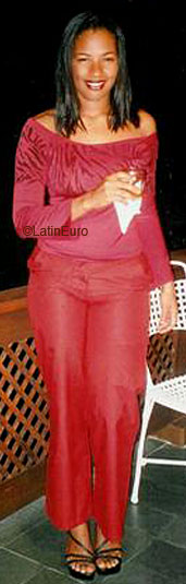 Date this charming Brazil girl Carolina from  B7905