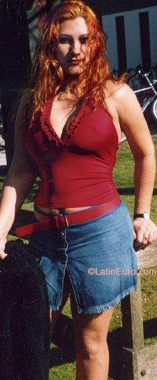 Date this young Brazil girl Sanara from ANANINDEUA B8214