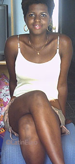 Date this stunning Brazil girl Cristina from RIO DE JANEIRO B8325