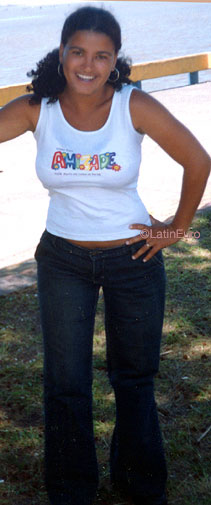 Date this fun Brazil girl Maria from TRAMANDAI B8337