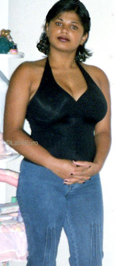 Date this pretty Brazil girl Maria from BOA VISTA B8403
