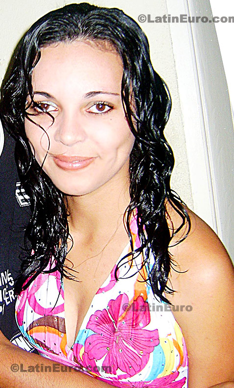 Date this cute Brazil girl Rosangela from  B85