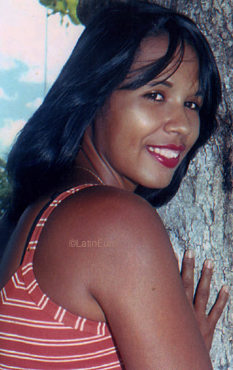 Date this voluptuous Brazil girl Bejanira from PAULO AFONSO B8550