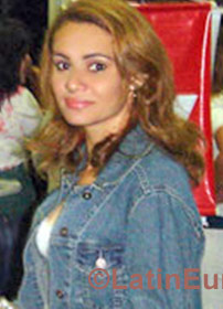 Date this stunning Brazil girl Beatriz from Manaus B860