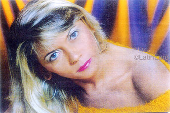 Date this happy Brazil girl Maria from FORTALEZA B8666