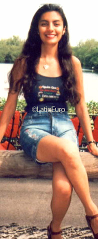 Date this athletic Brazil girl Jeane from  B8716