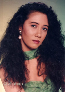Date this sensual Brazil girl Maria from SANTA LUIZA B8740