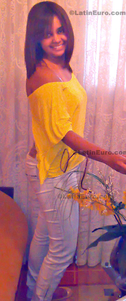 Date this cute Brazil girl Keny- from  B90