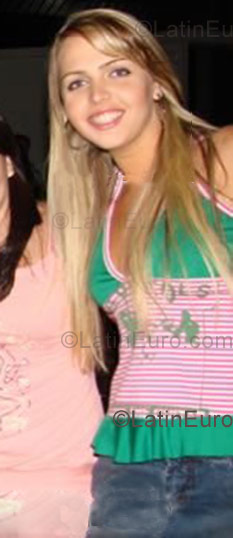 Date this cute Brazil girl Daiane from Rondonopolis B955